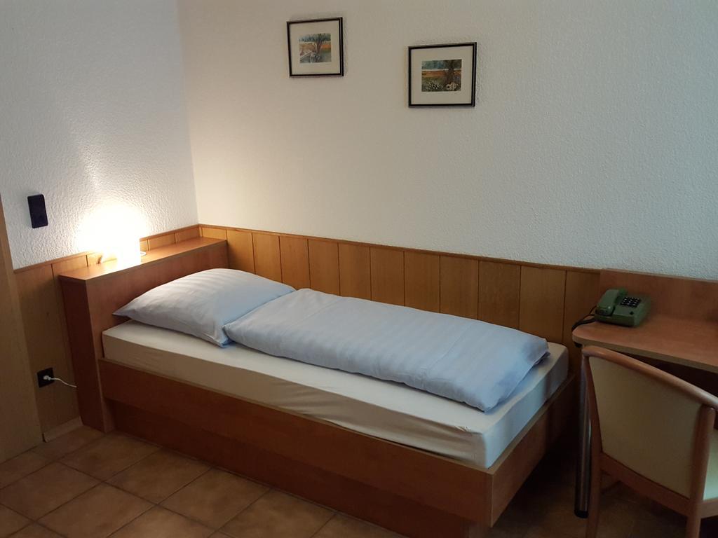 Waldhotel Zur Holzmuhle Eldagsen Exterior photo